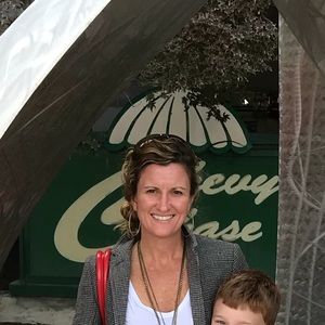 Meet your Posher, Kara